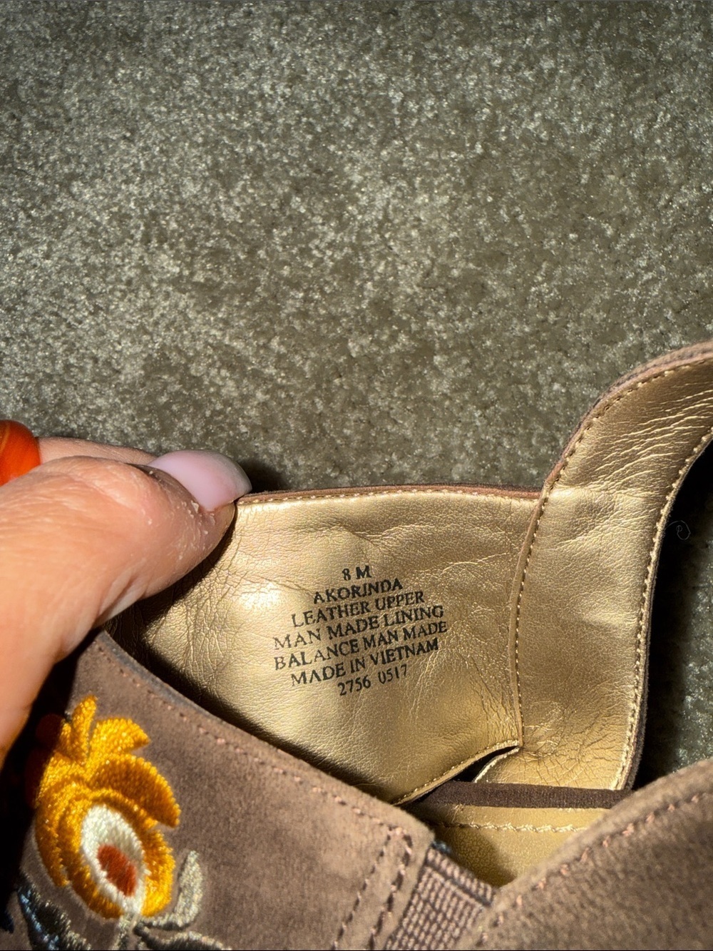 Brown Suede Floral Embroidered Women's Sandals - Picture 9 of 10